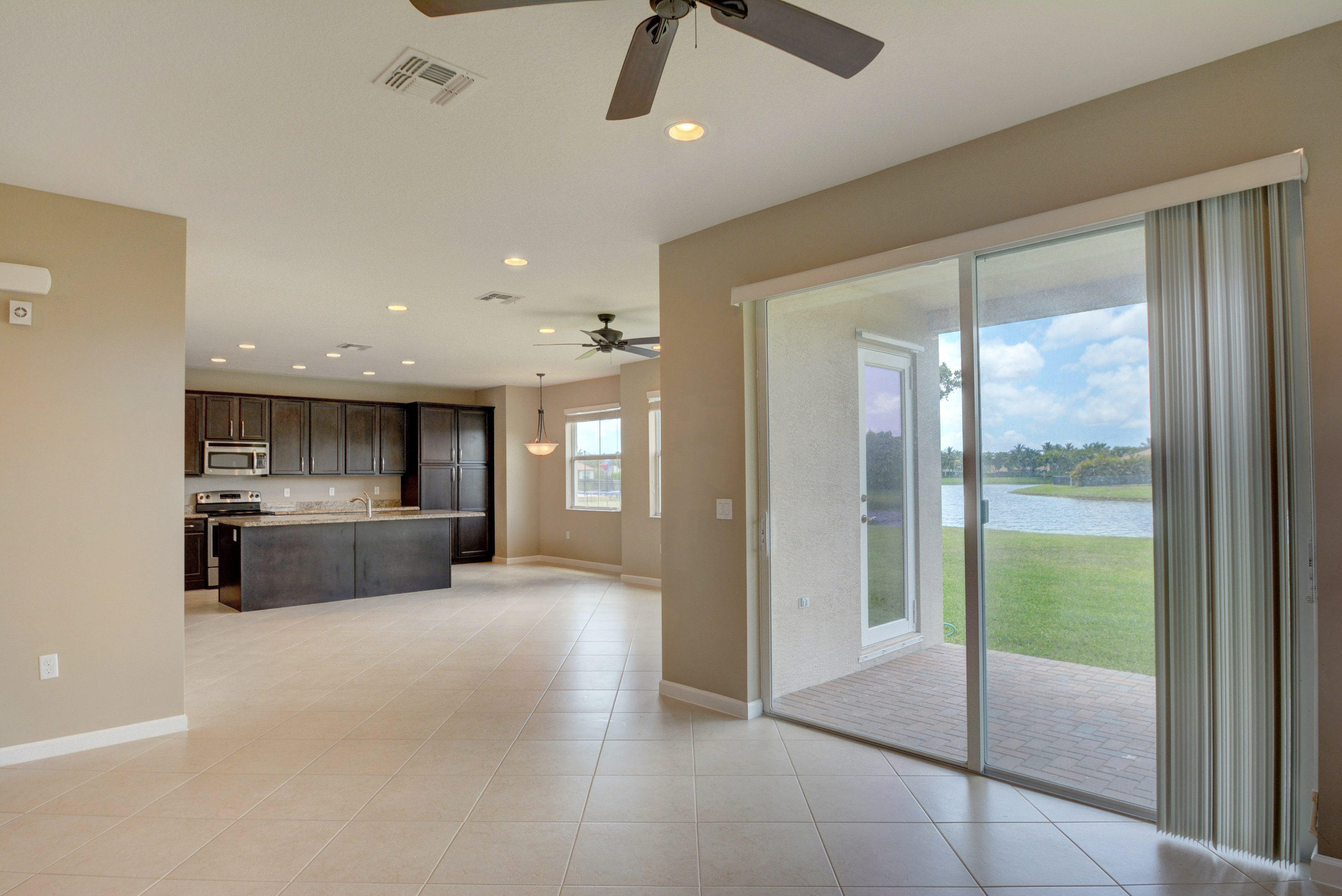 2916 Payson Way Wellington, FL 33414 - Photo 7 of 80 2916 Payson Way (41)