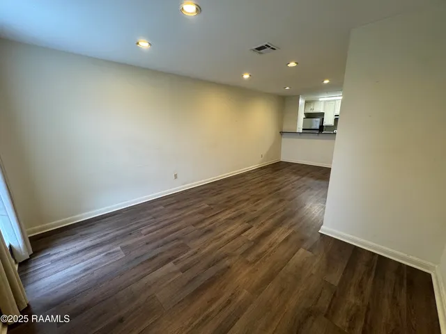 $1,295 | 2419 Robley Drive, Lafayette, LA 70503