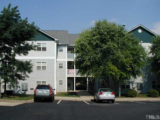 1441 Collegiate Circle, Unit 302 Raleigh, NC 27606 - Photo 3 of 3