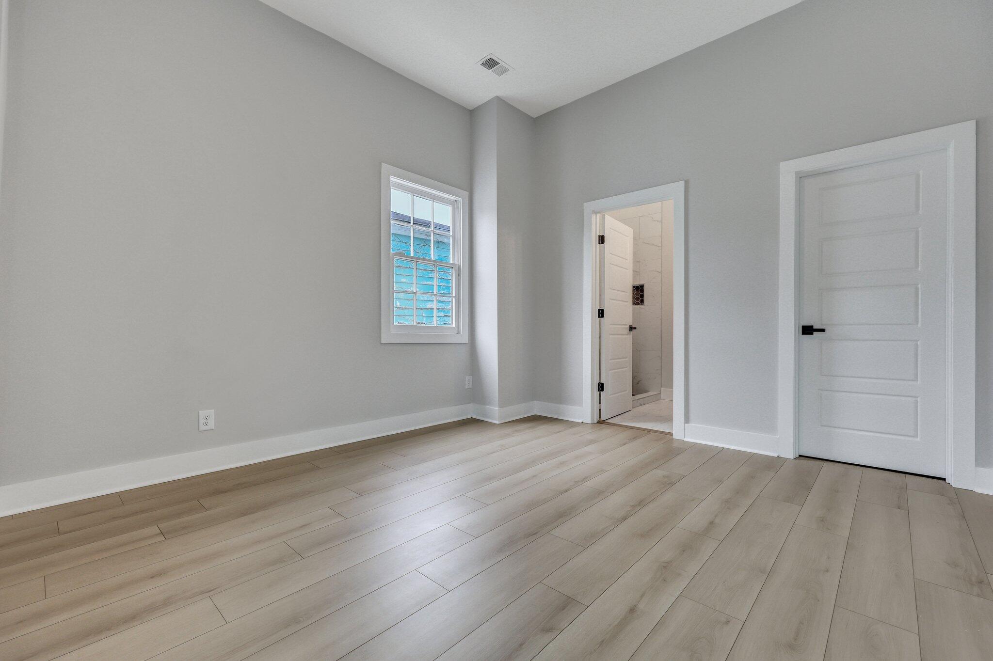 90 Hanover Street, Unit B Charleston, SC 29403 - Photo 8 of 14 Bedroom