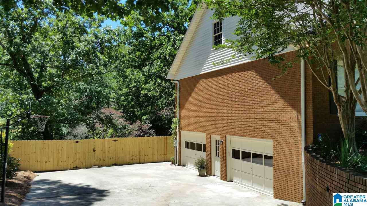5145 Stratford Road Birmingham, AL 35242 - Photo 2 of 29
