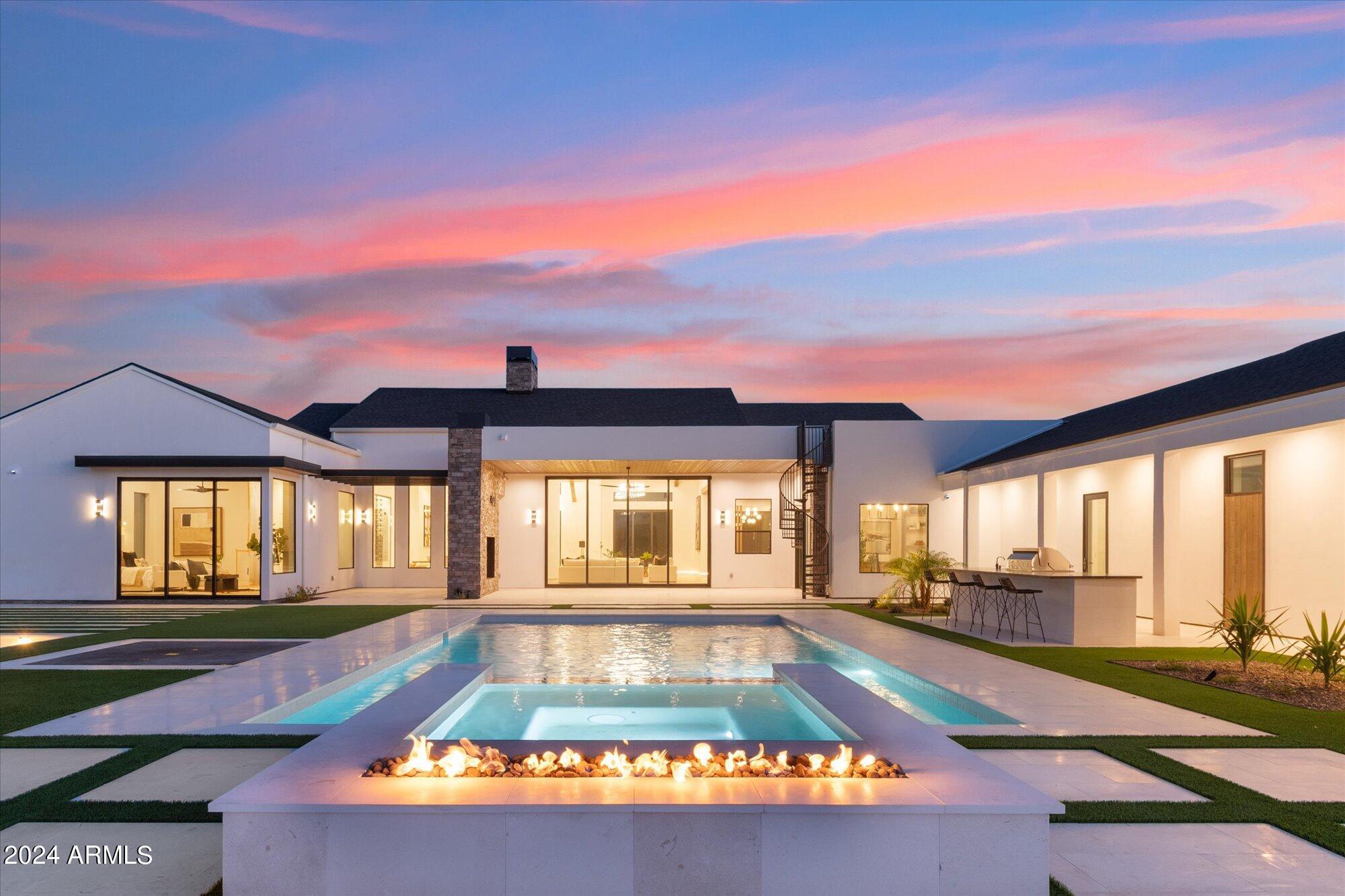 4116 East Mountain View Road Phoenix, AZ 85028 - Photo 2 of 100 069-DSC_4861