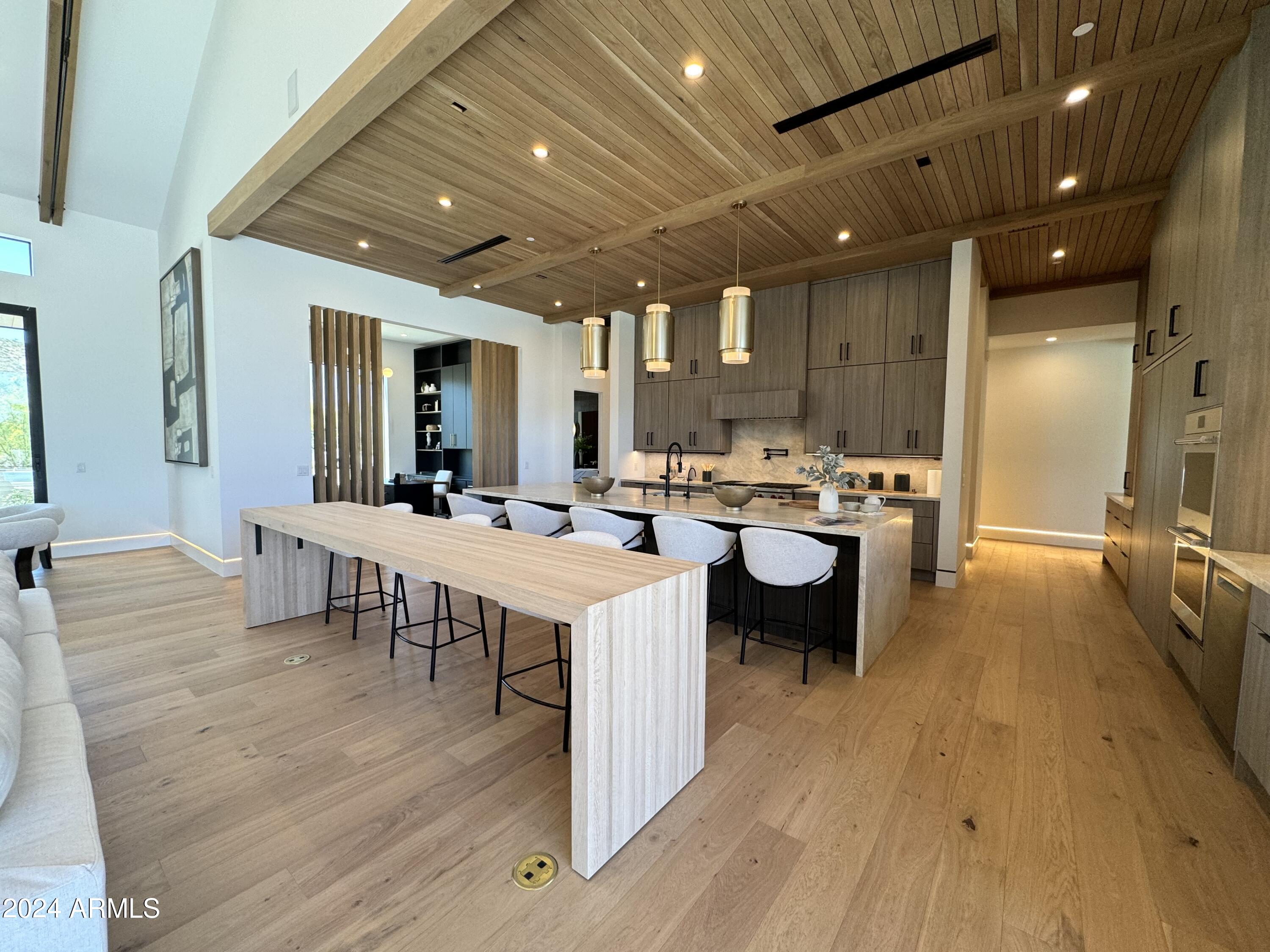 4116 East Mountain View Road Phoenix, AZ 85028 - Photo 22 of 100 IMG_1912
