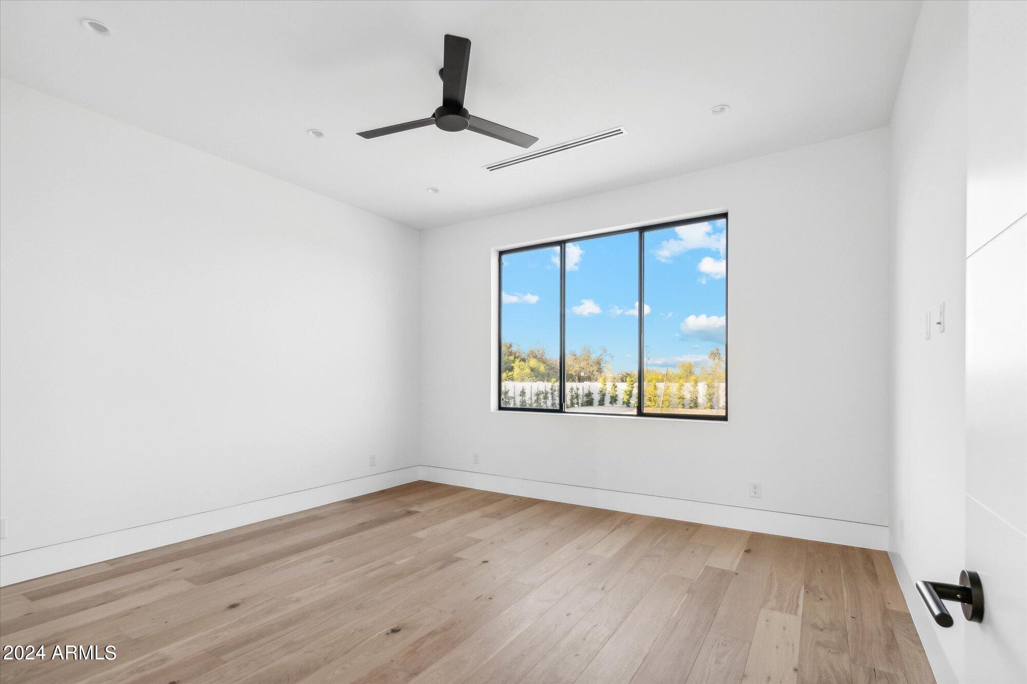 4116 East Mountain View Road Phoenix, AZ 85028 - Photo 40 of 100 035-DSC_4632