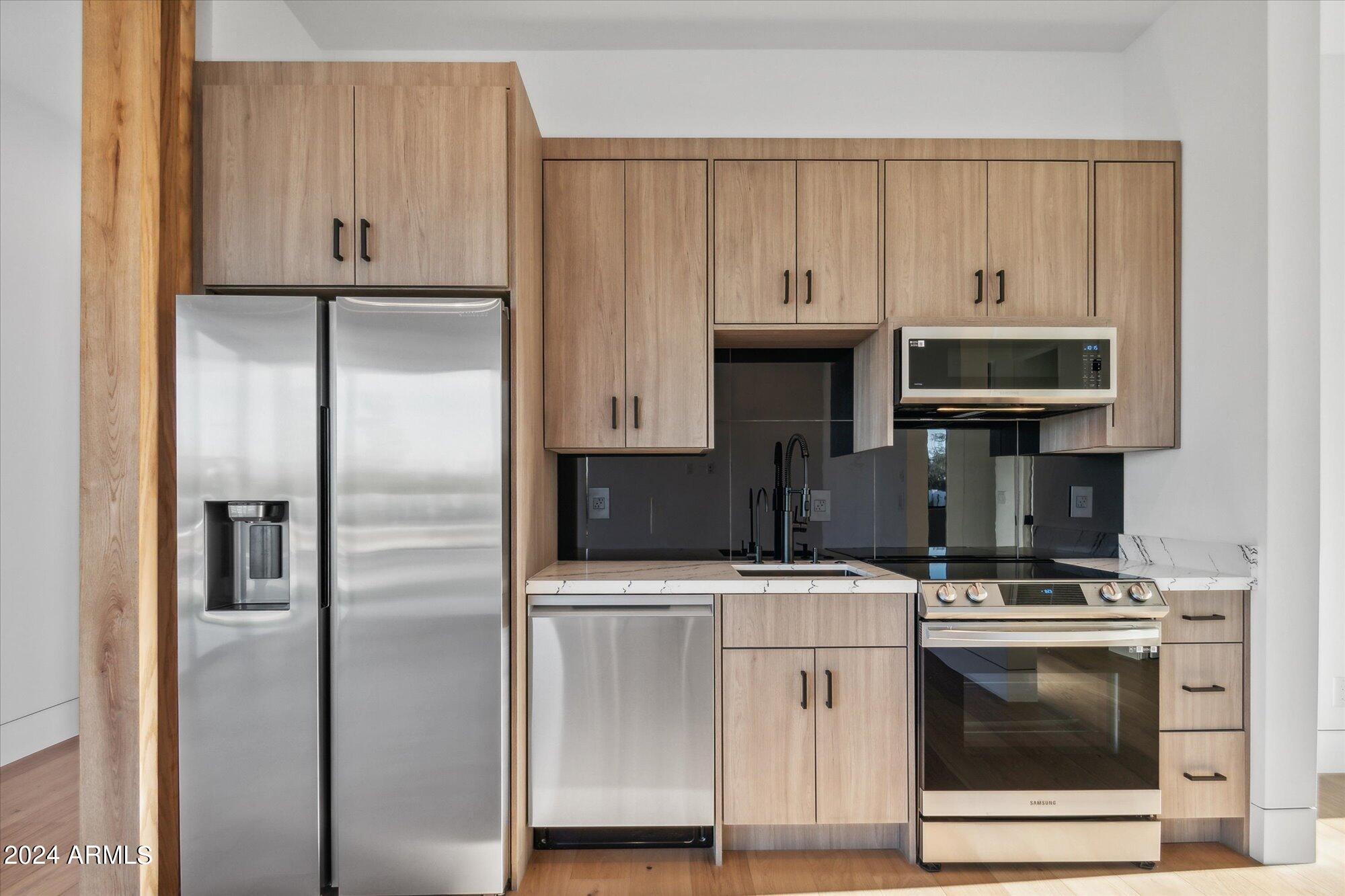 4116 East Mountain View Road Phoenix, AZ 85028 - Photo 43 of 100 038-DSC_4647
