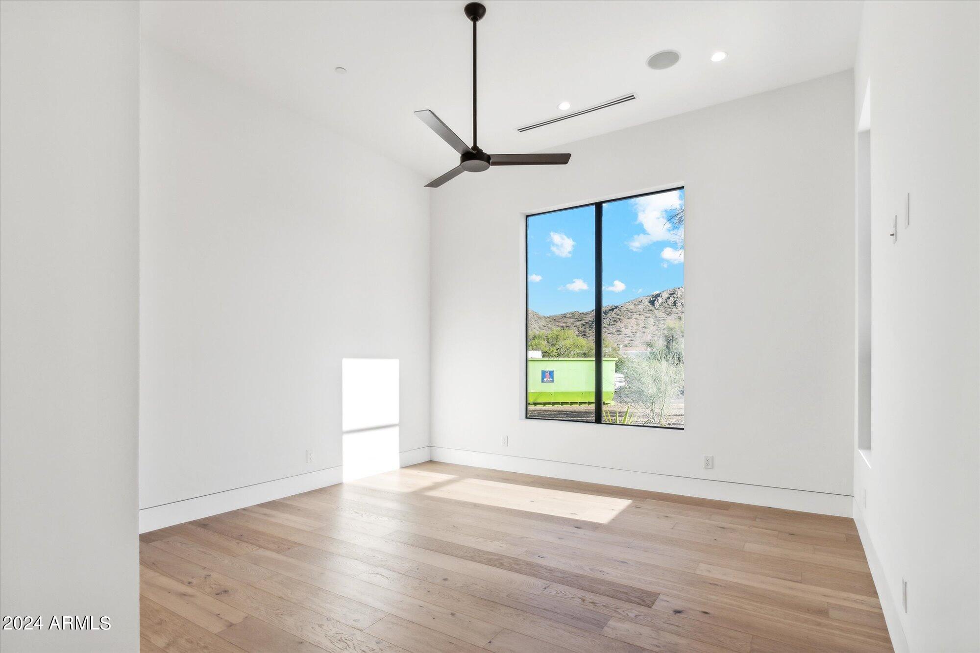 4116 East Mountain View Road Phoenix, AZ 85028 - Photo 50 of 100 045-DSC_4657