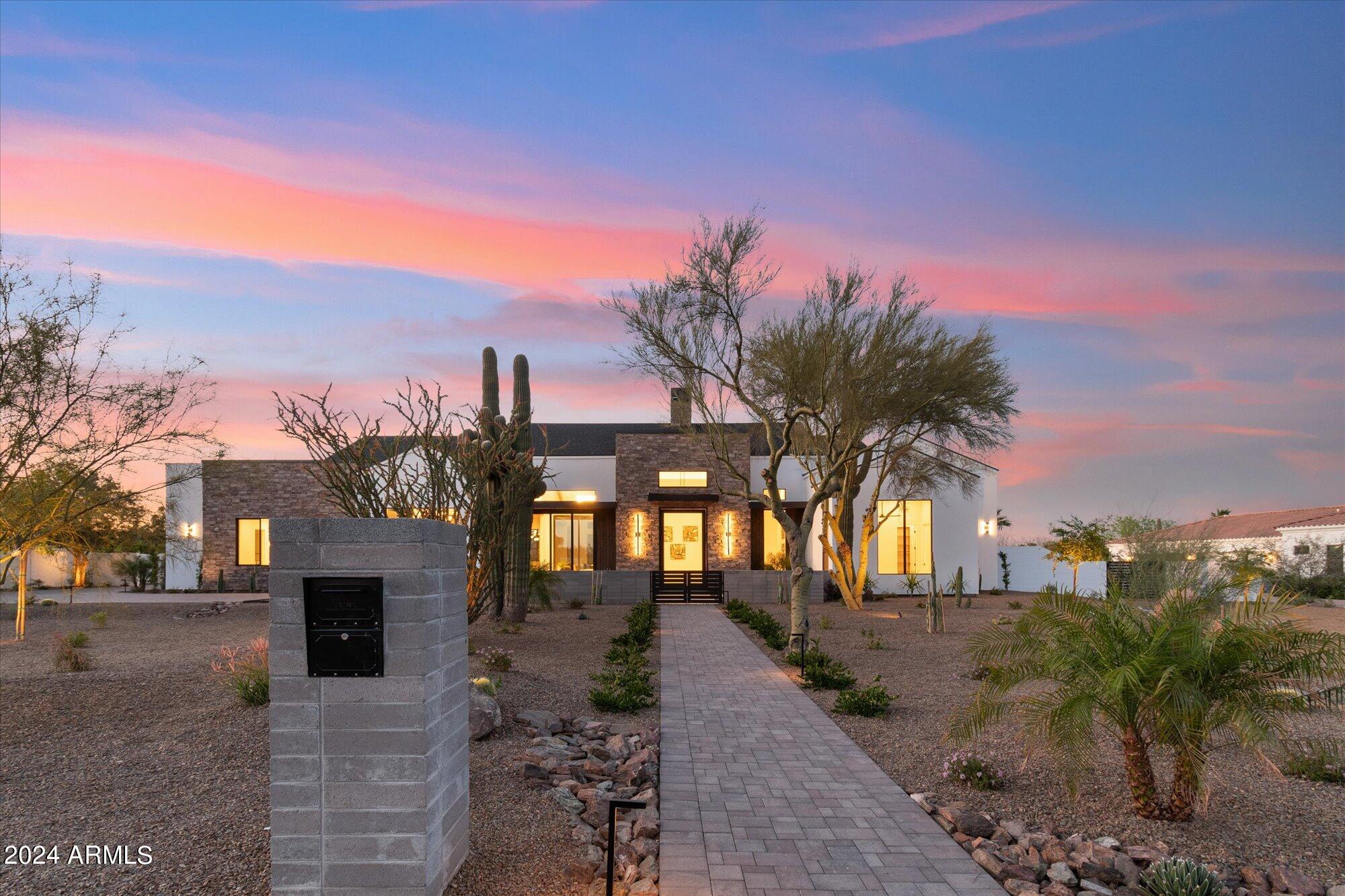 4116 East Mountain View Road Phoenix, AZ 85028 - Photo 71 of 100 066-DSC_4831