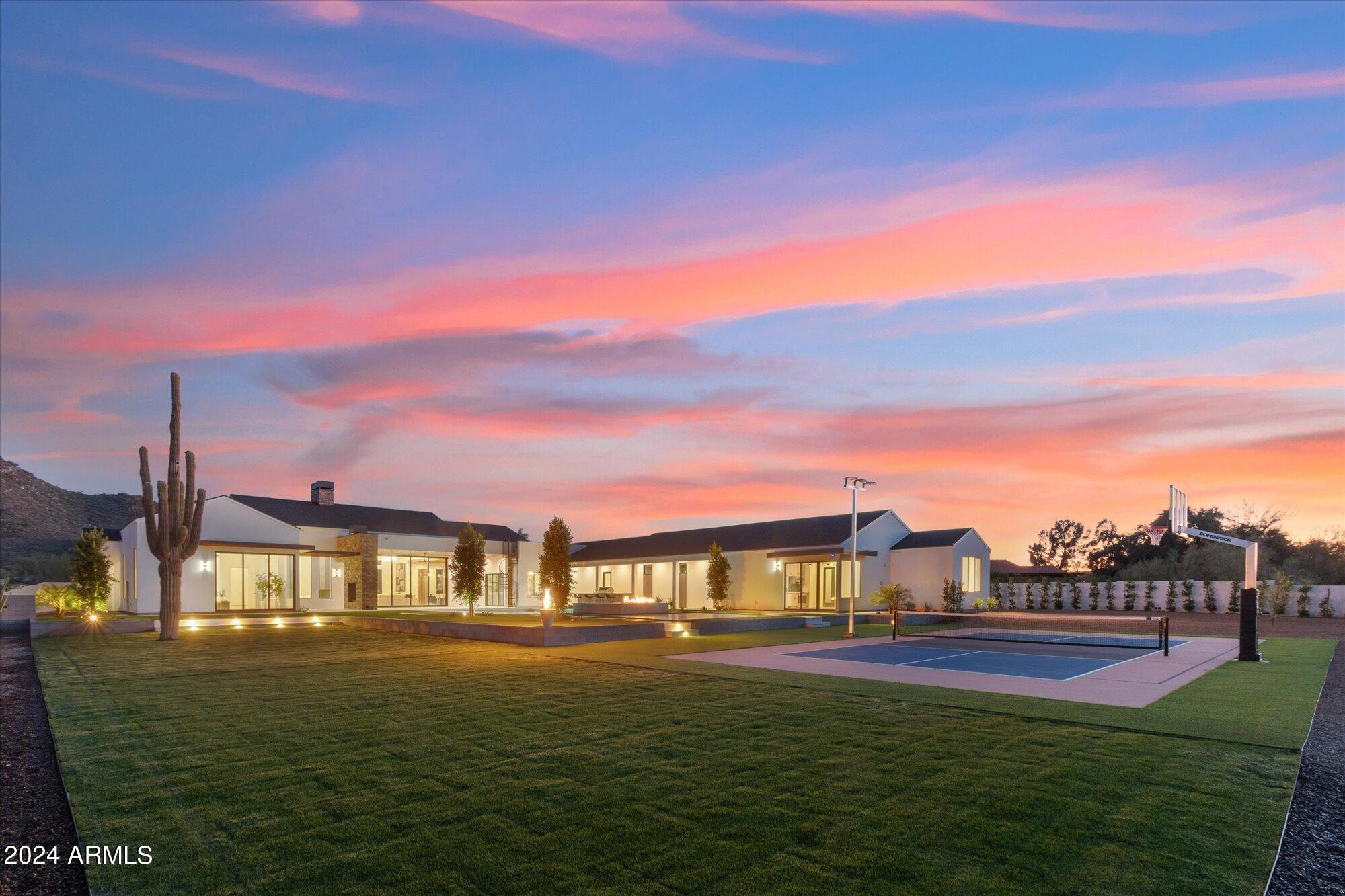 4116 East Mountain View Road Phoenix, AZ 85028 - Photo 79 of 100 075-DSC_4901