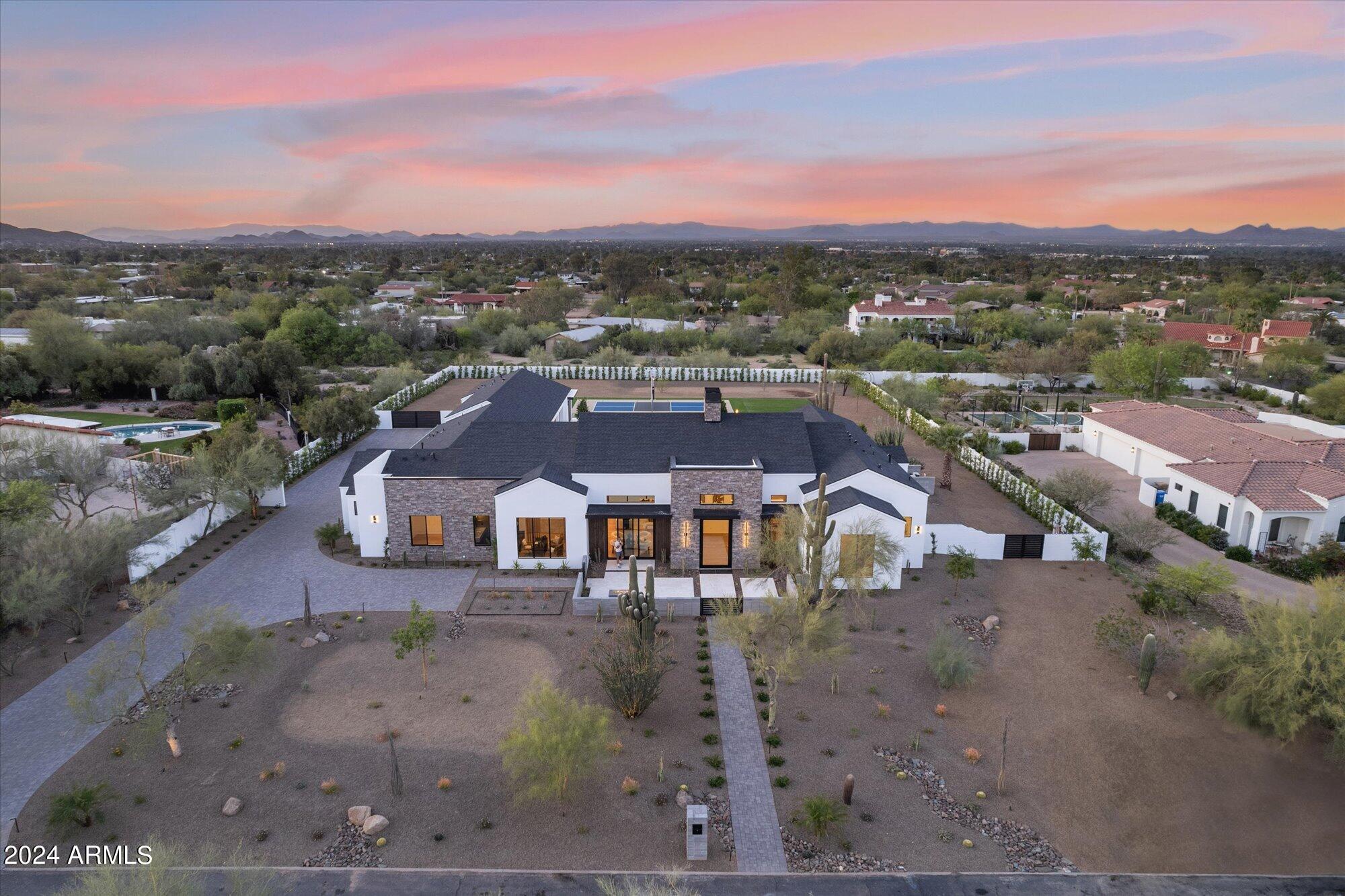 4116 East Mountain View Road Phoenix, AZ 85028 - Photo 88 of 100 085-DJI_0503