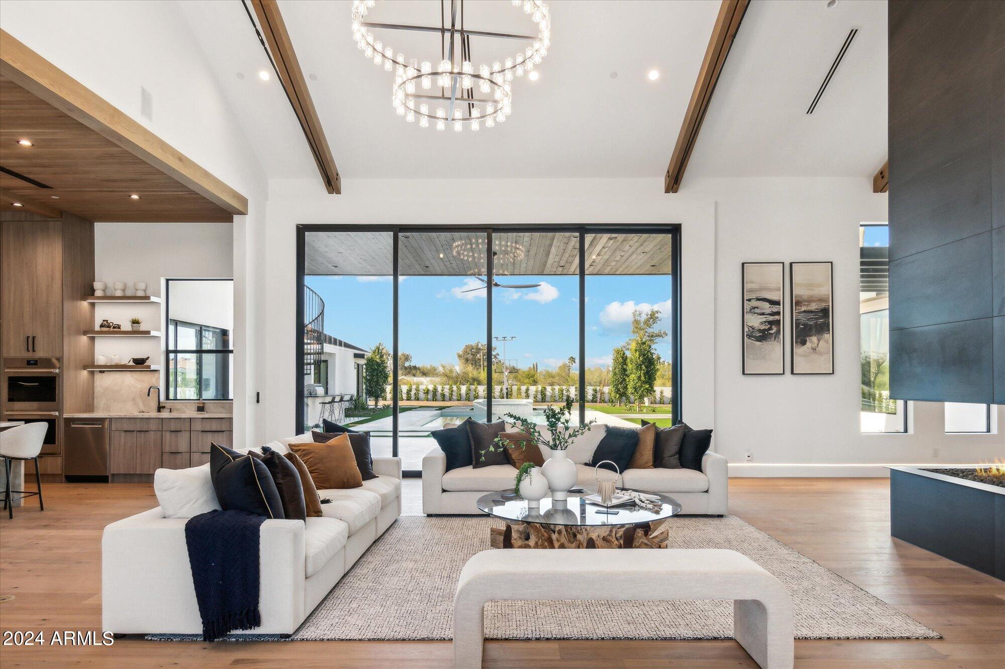 4116 East Mountain View Road Phoenix, AZ 85028 - Photo 10 of 100 008-DSC_4612