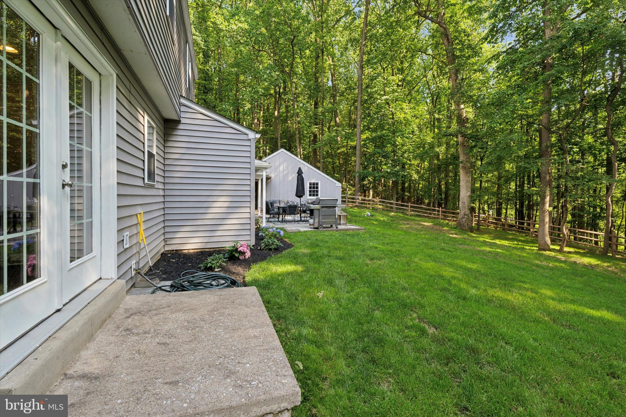 758 North Valley Forge Road Devon, PA 19333 - Photo 7 of 39 a house view with a garden space