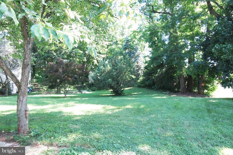 311 Valley Road Lancaster, PA 17601 - Photo 20 of 20