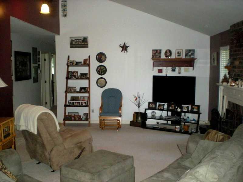 10639 Maze Road Indianapolis, IN 46259 - Photo 8 of 22 Gallery Image 8