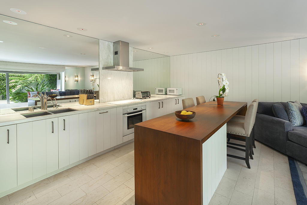 1014 Fairway Road Montecito, CA 93108 - Photo 4 of 17 3-1014 Fairway kitchen