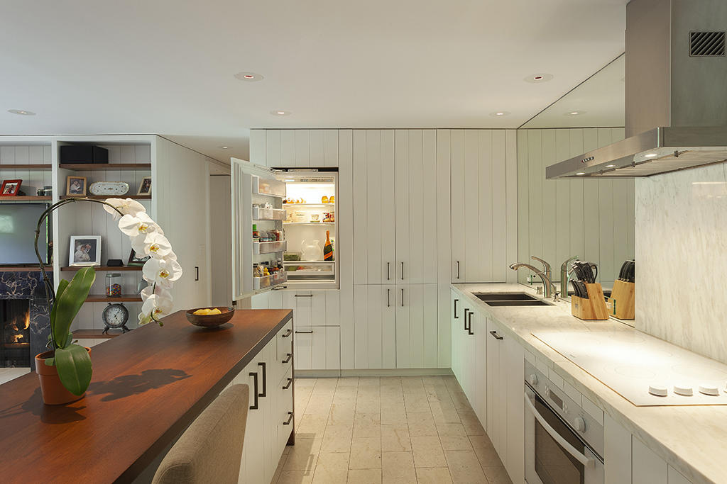 1014 Fairway Road Montecito, CA 93108 - Photo 6 of 17 6-1014 Fairway Kitchen2