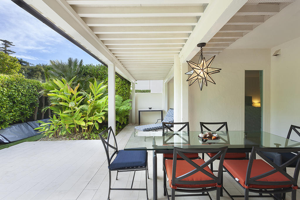 1014 Fairway Road Montecito, CA 93108 - Photo 9 of 17 8-1014 Fairway patio dining
