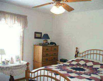13135 Bancroft Road Byron, MI 48418 - Photo 5 of 7 20345614-4.JPG