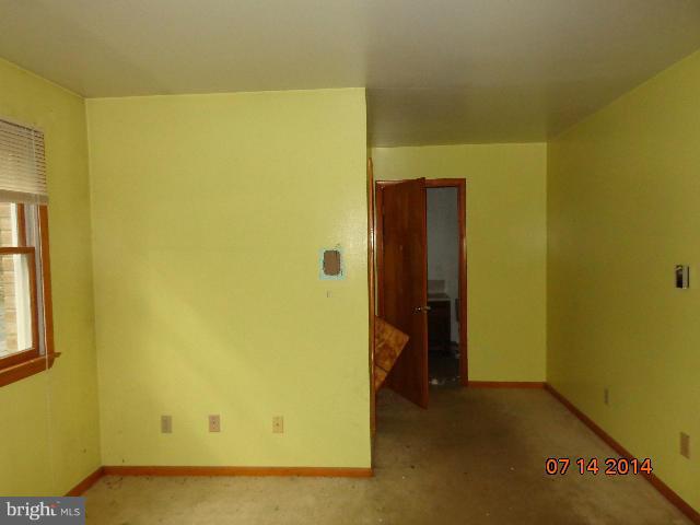 11008 Garrison Hollow Road Clear Spring, MD 21722 - Photo 18 of 30 a view of an empty room