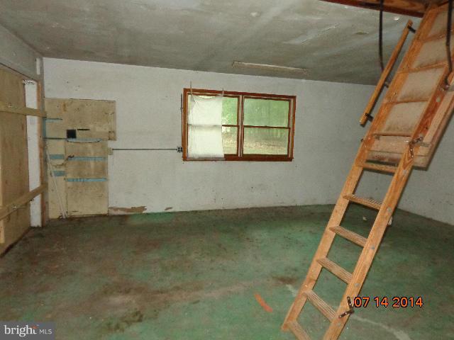 11008 Garrison Hollow Road Clear Spring, MD 21722 - Photo 29 of 30 a view of an empty room with a window