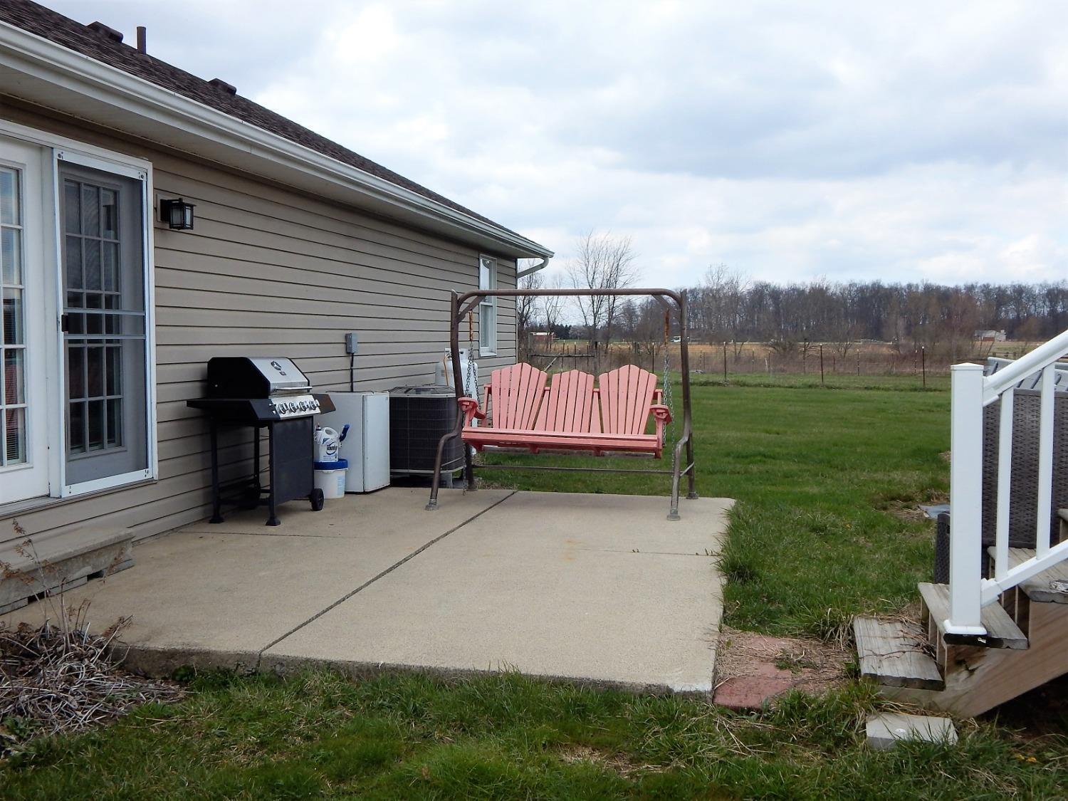 314 Pansy Road Blanchester, OH 45107 - Photo 4 of 28 Gallery Image 4