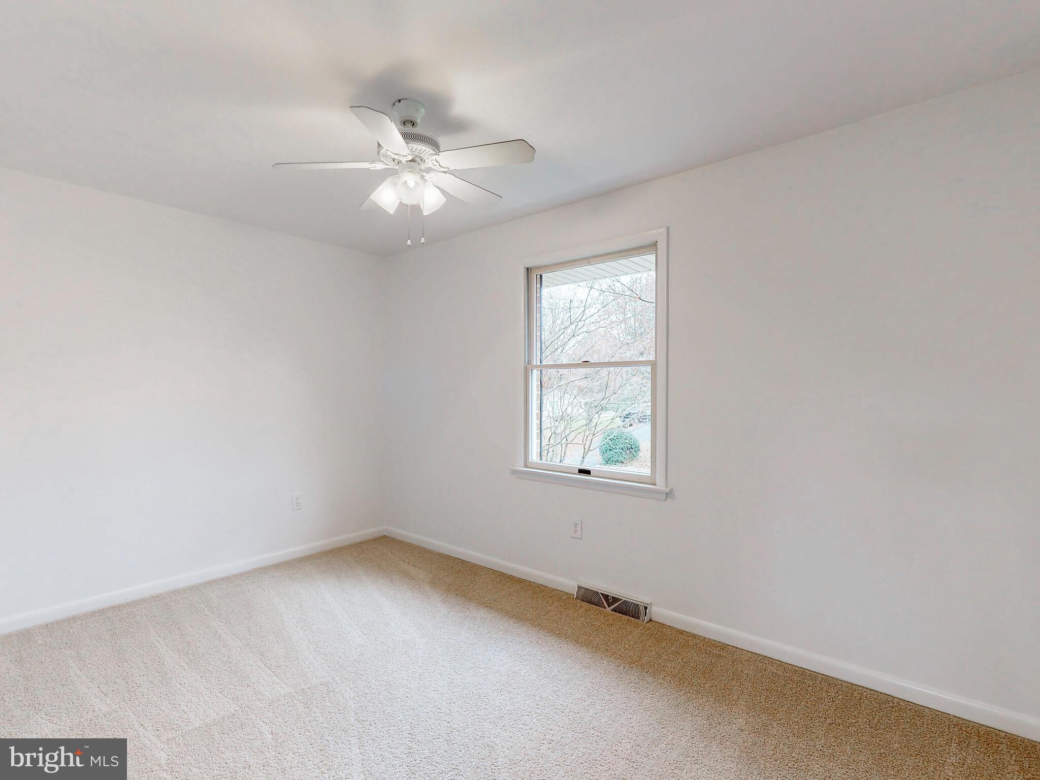 2628 Thornbrook Road Ellicott City, MD 21042 - Photo 20 of 38 Main Level Bedroom