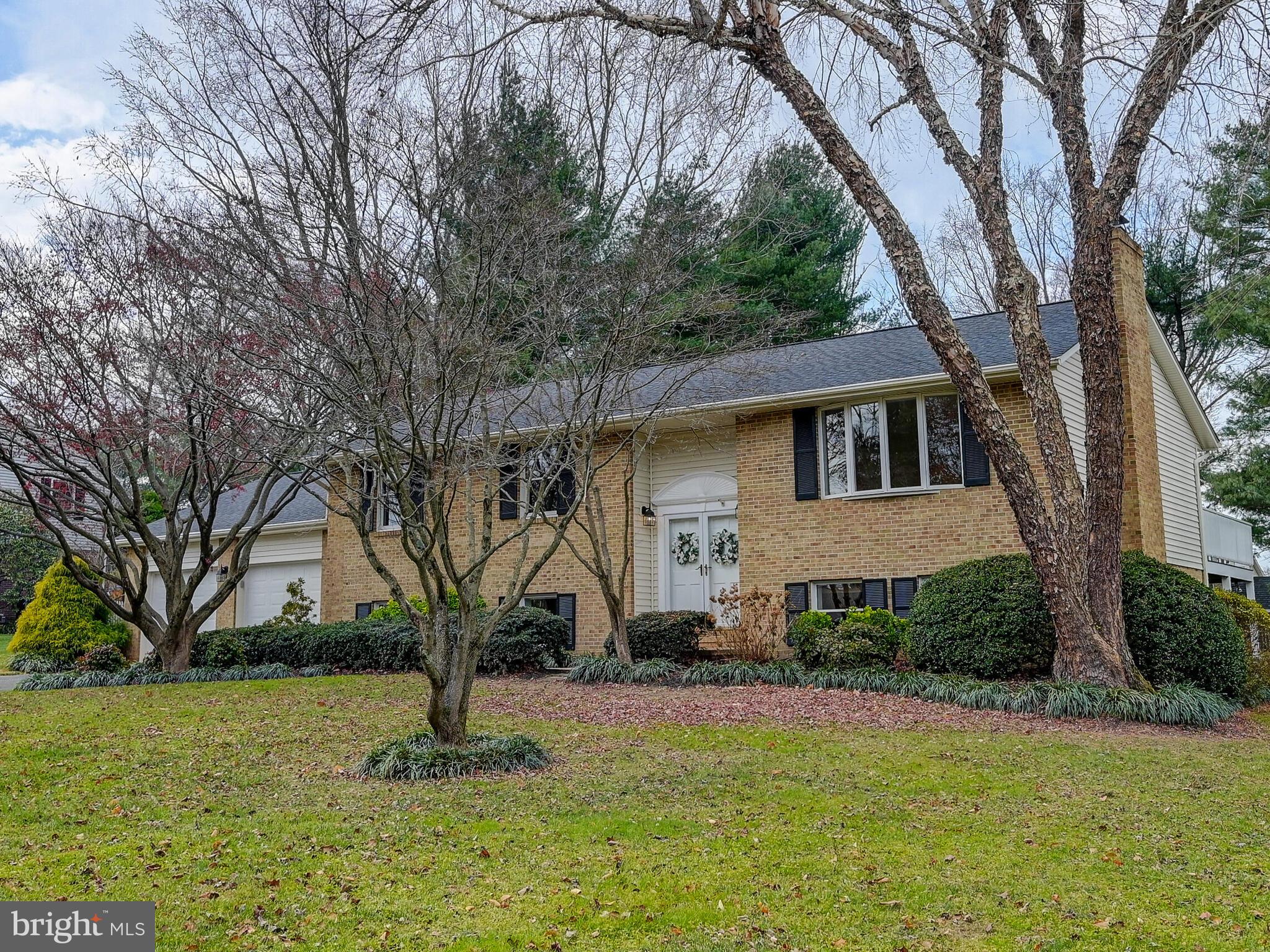 2628 Thornbrook Road Ellicott City, MD 21042 - Photo 2 of 38 Brick Front Construction