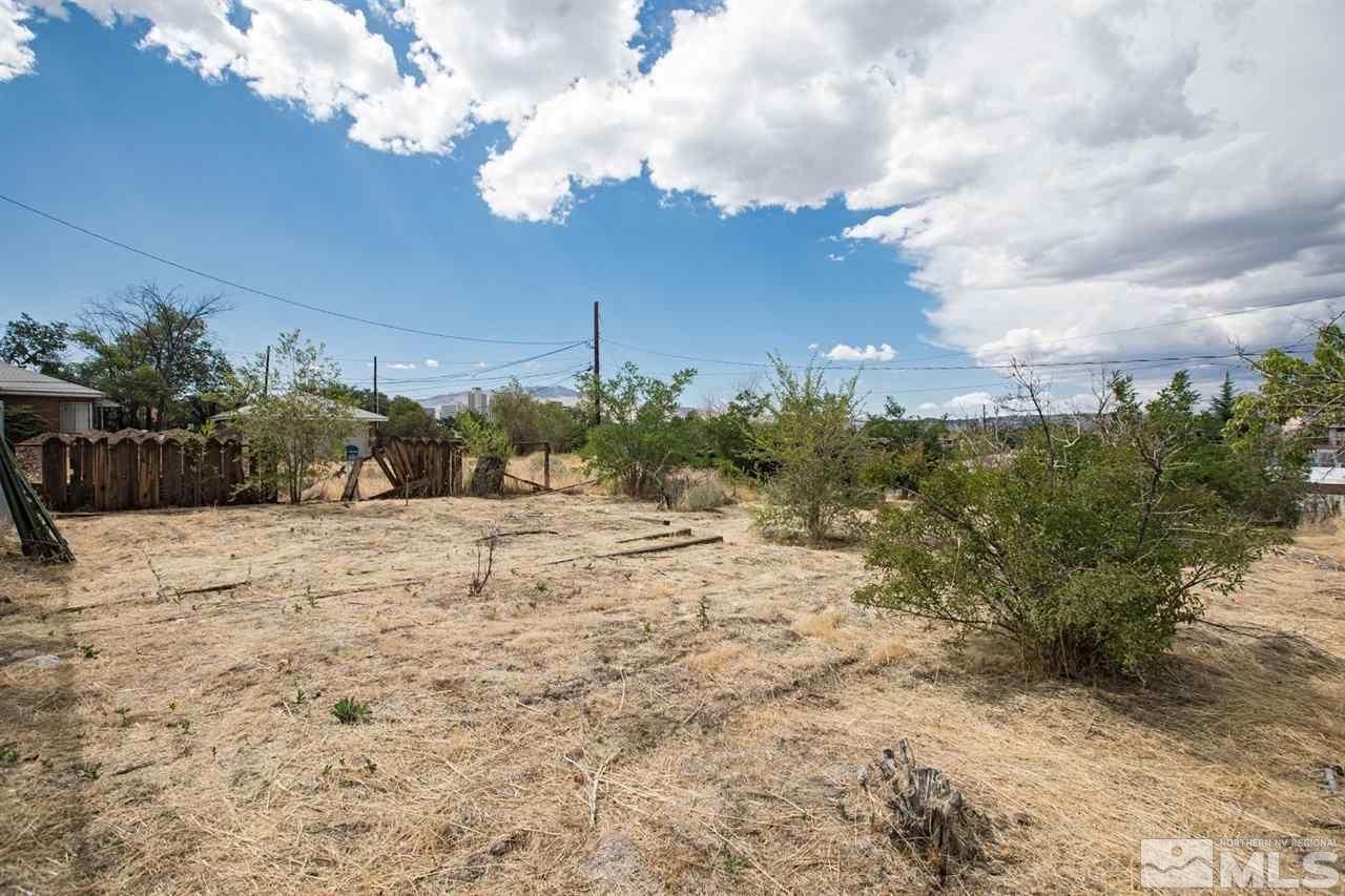 779 Stewart Street Reno, NV 89502 - Photo 4 of 23 Photo 4