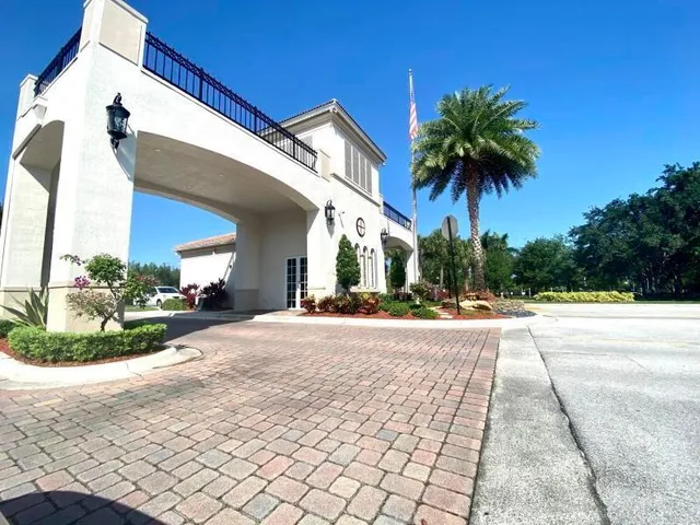 $4,200 | 10671 OldHammock Way, Wellington, FL 33414