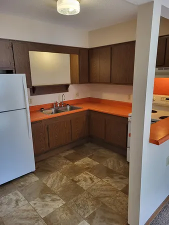 $800 | 124 4th Avenue, Unit 4, Miltona, MN 56354