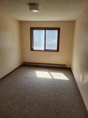 $800 | 124 4th Avenue, Unit 4, Miltona, MN 56354