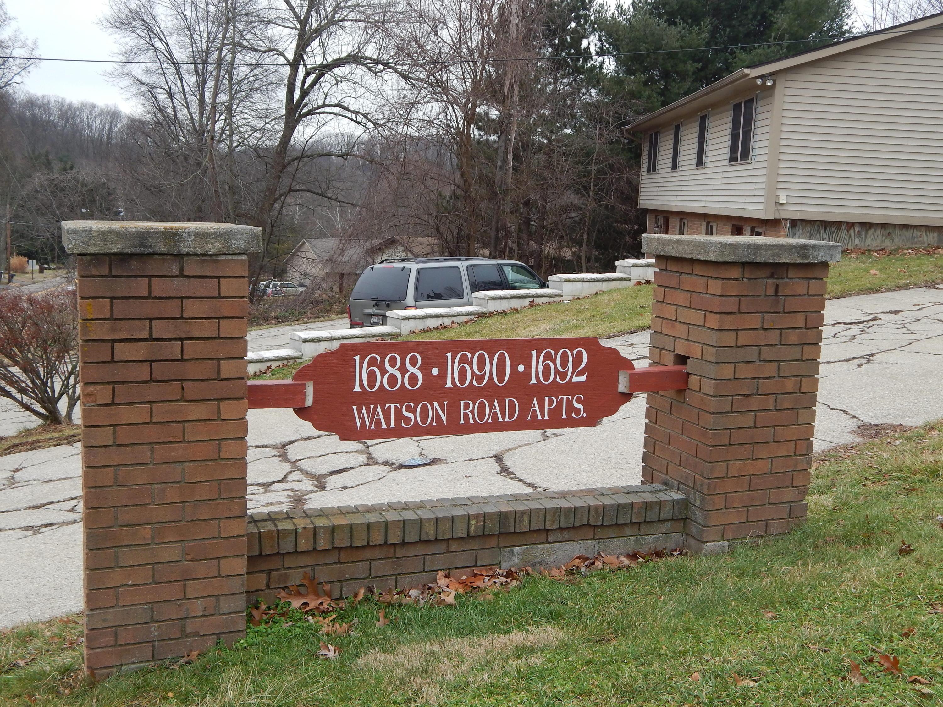 1688-1692 Watson Road Southeast Heath, OH 43056 - Photo 2 of 5