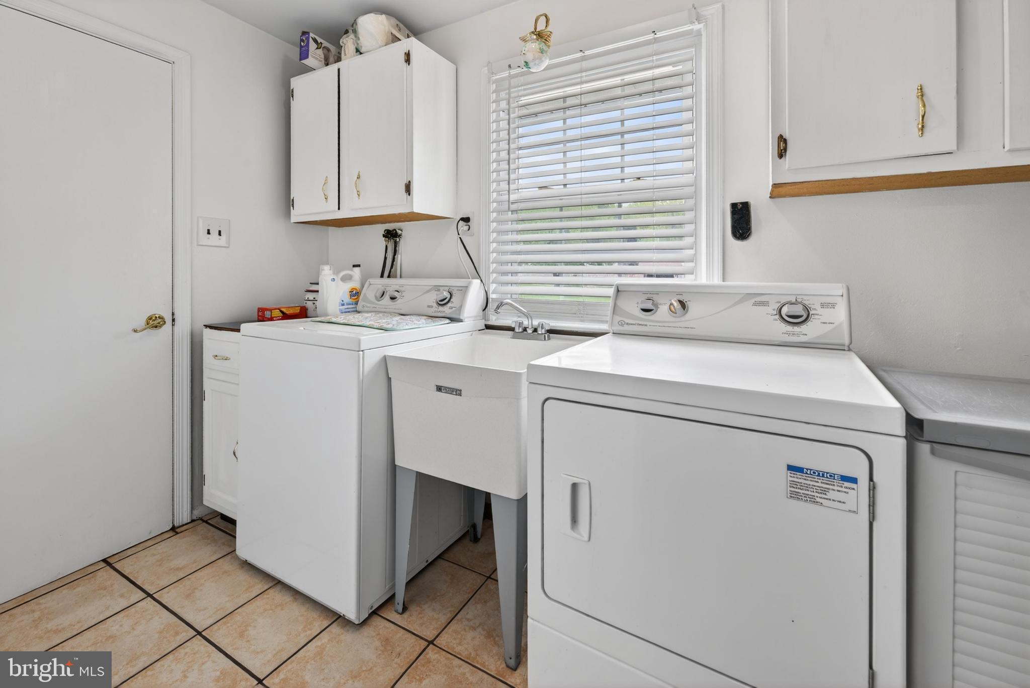 114 Windmoor Road Delran, NJ 08075 - Photo 20 of 34