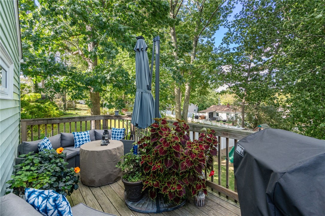 30 Lockwood Road Cumberland, RI 02864 - Photo 41 of 42 Gallery Image 41
