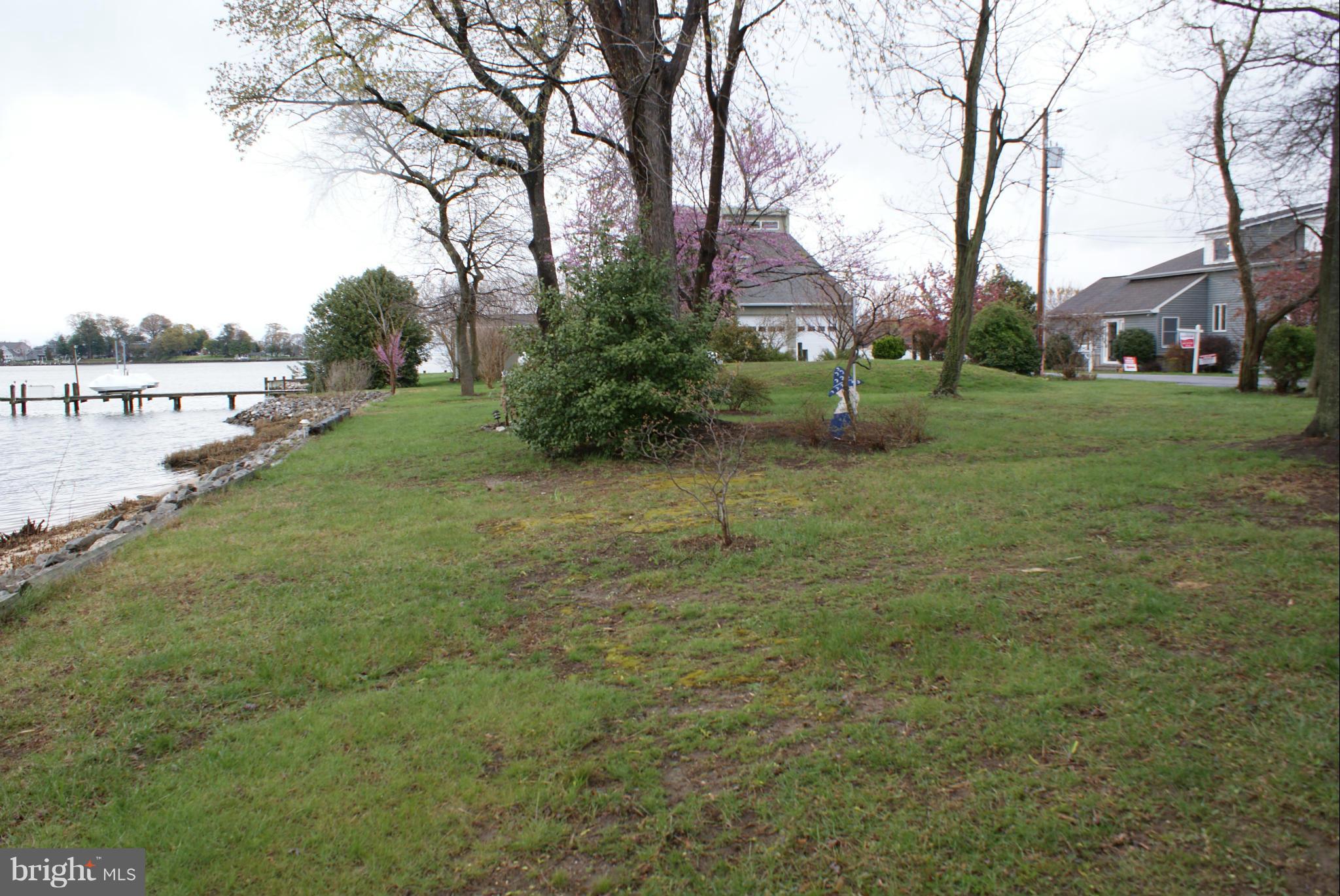 8131 Orchard Point Road Pasadena, MD 21122 - Photo 13 of 30 View