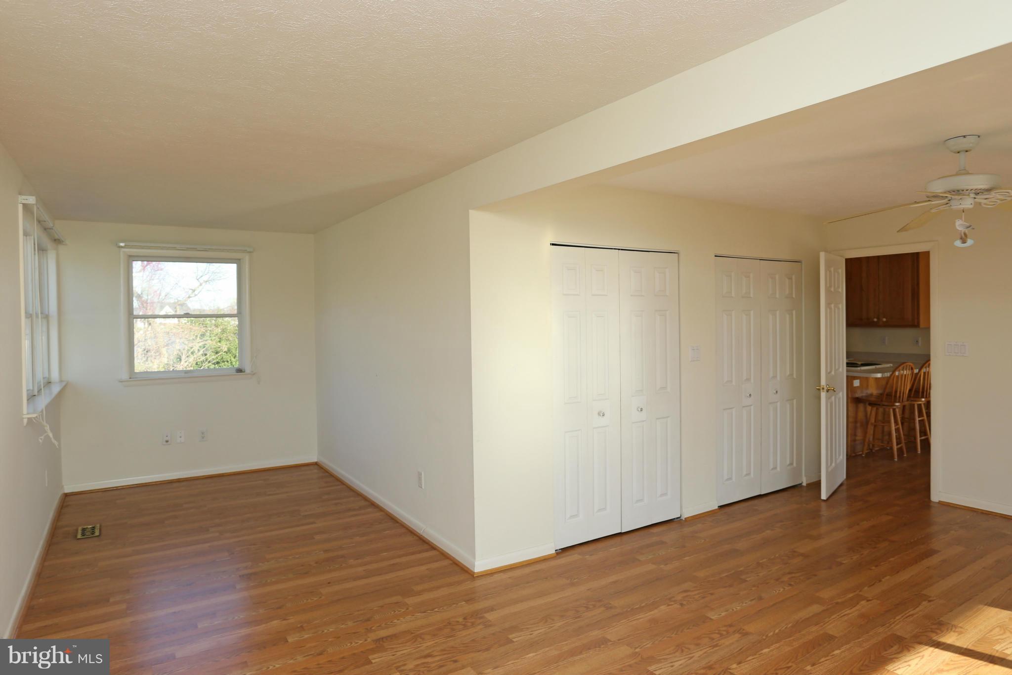 8131 Orchard Point Road Pasadena, MD 21122 - Photo 23 of 30 Bedroom