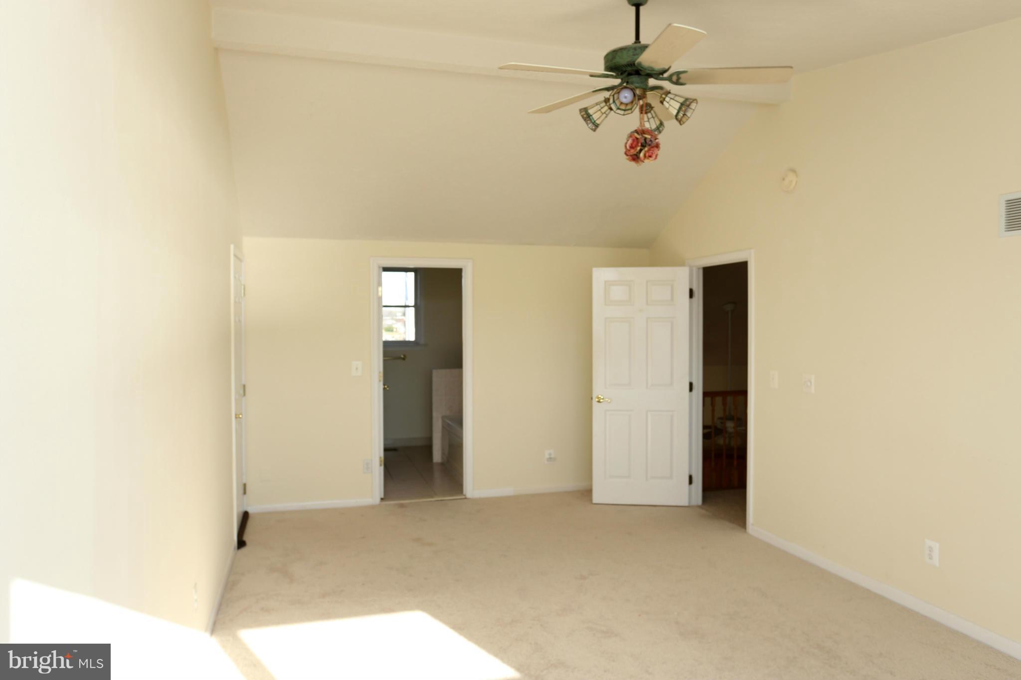 8131 Orchard Point Road Pasadena, MD 21122 - Photo 25 of 30 Bedroom (Master)