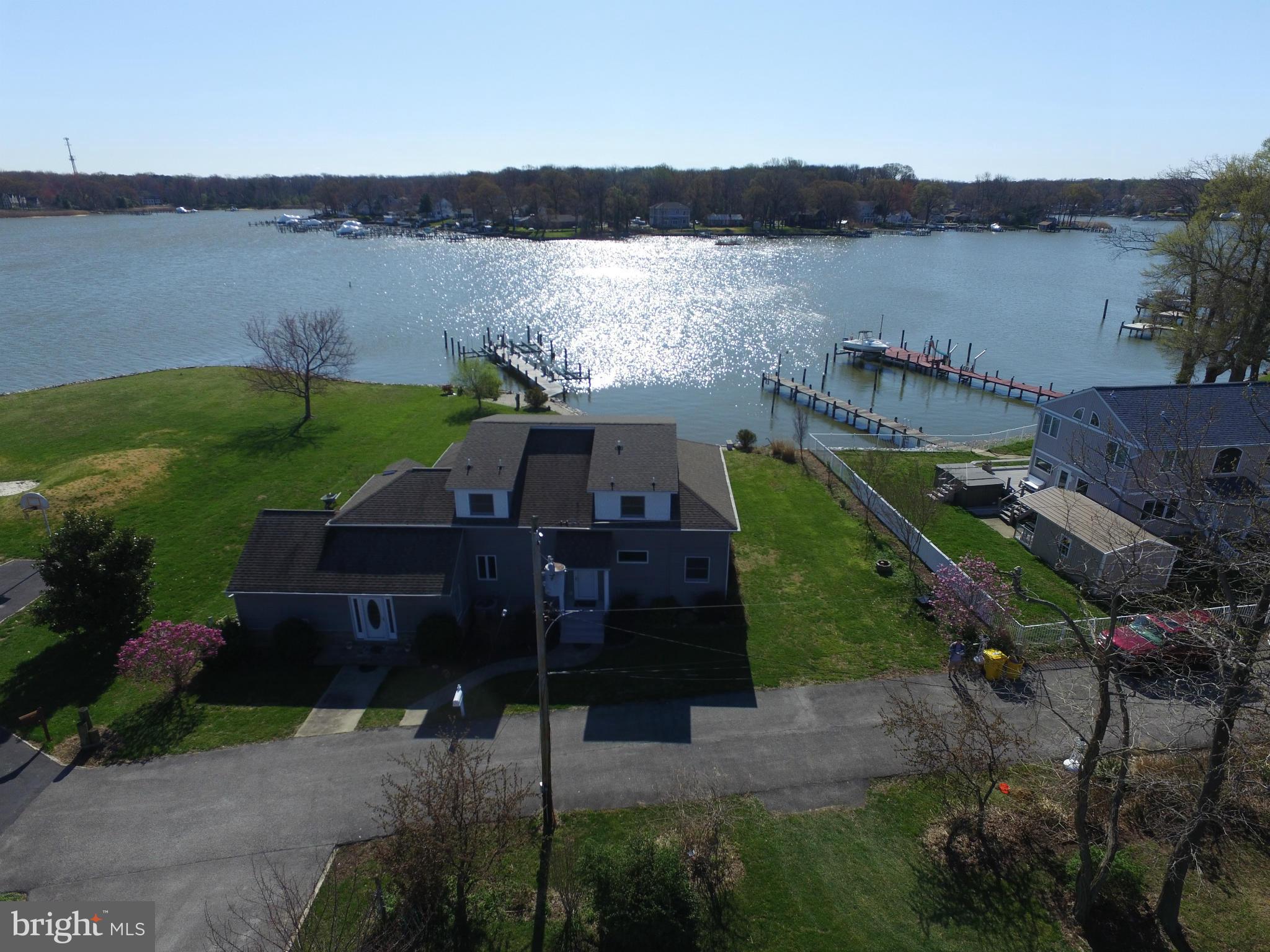8131 Orchard Point Road Pasadena, MD 21122 - Photo 10 of 30 View