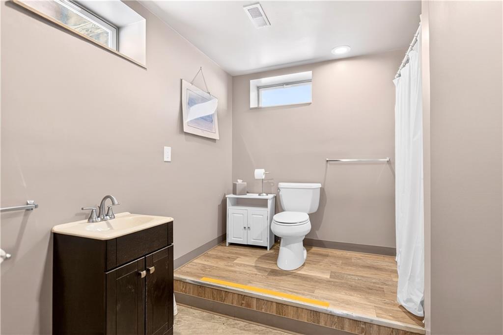 181 Pigeon Creek Road Eighty Four, PA 15330 - Photo 32 of 47