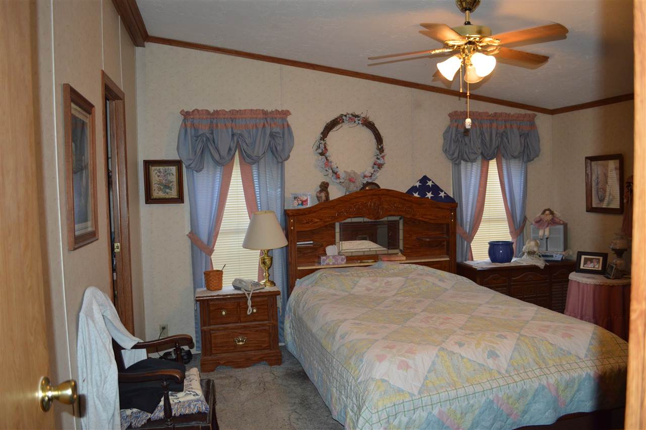 5906 North St Road Bruceville, IN 47516 - Photo 16 of 31