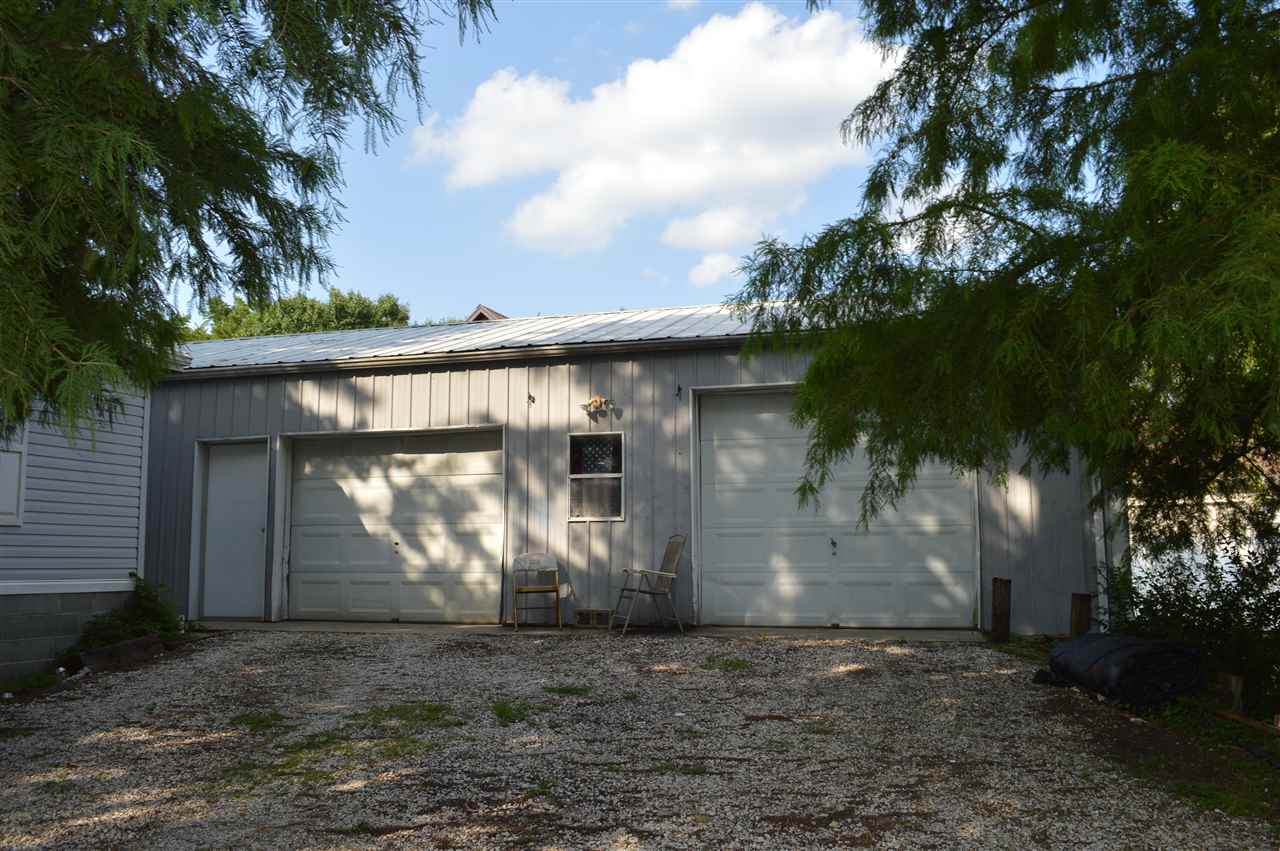 5906 North St Road Bruceville, IN 47516 - Photo 4 of 31