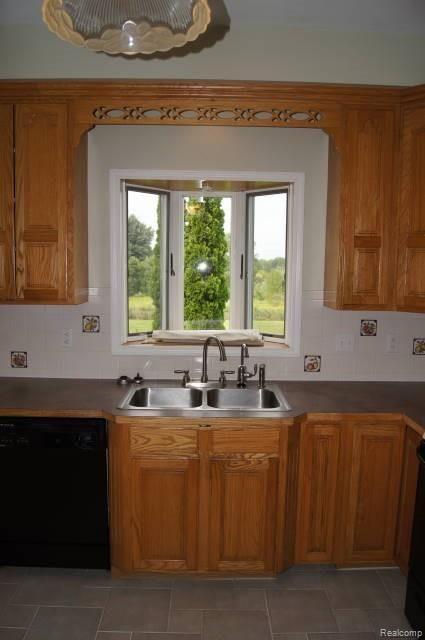 3788 Reamer Road Lapeer, MI 48446 - Photo 17 of 42 DSC02010.JPG