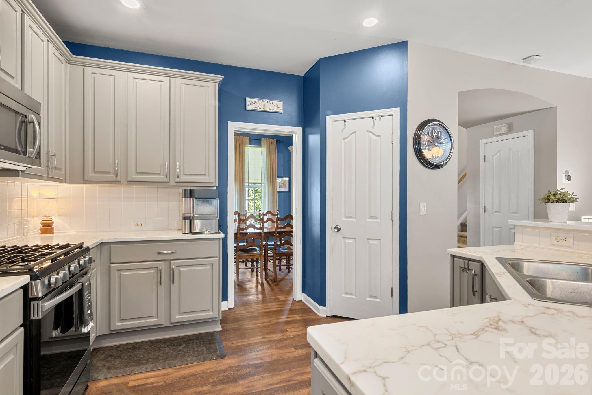 324 Brixham Place Fort Mill, SC 29708 - Photo 11 of 33