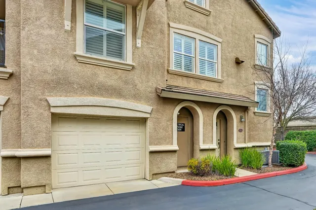 $439,000 | 5350 Dunlay Drive, Unit 2011, Sacramento, CA 95835