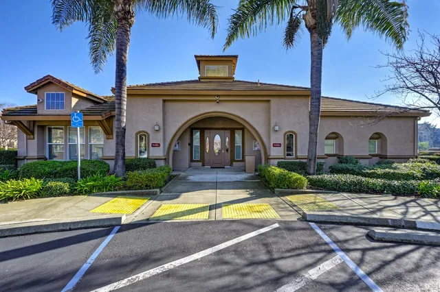 $439,000 | 5350 Dunlay Drive, Unit 2011, Sacramento, CA 95835