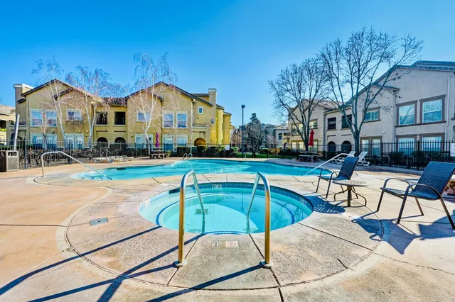 $439,000 | 5350 Dunlay Drive, Unit 2011, Sacramento, CA 95835