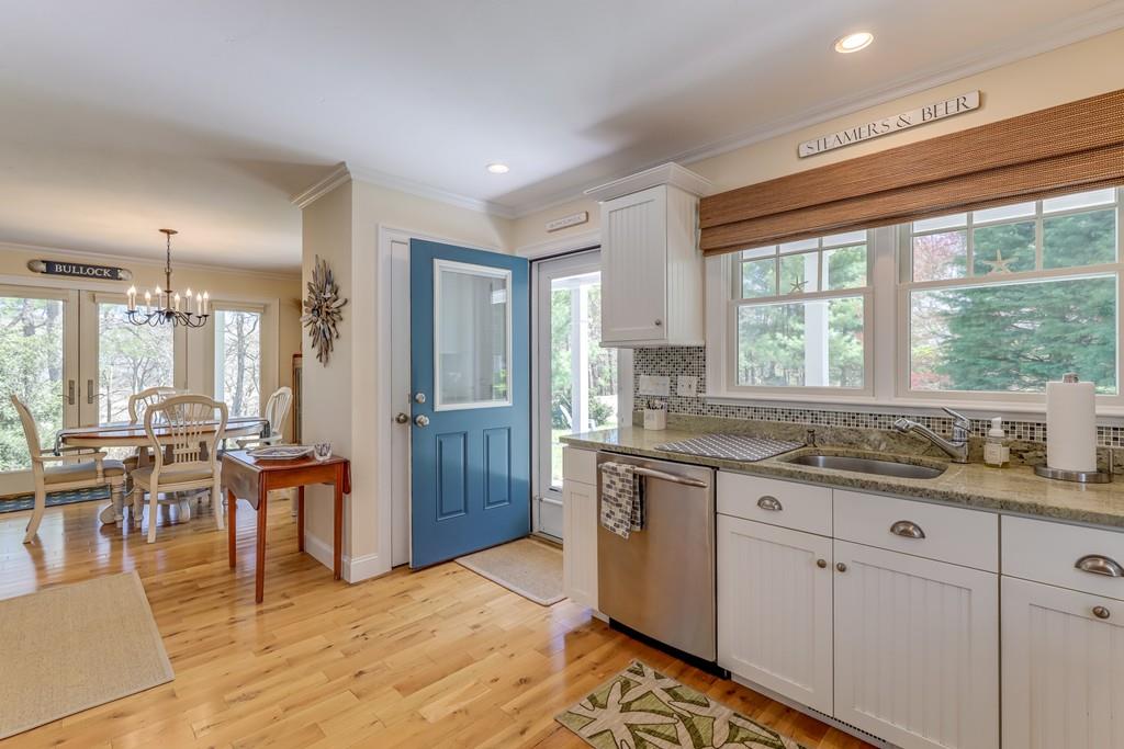 50 Pheasant Way Barnstable, MA 02632 - Photo 13 of 42