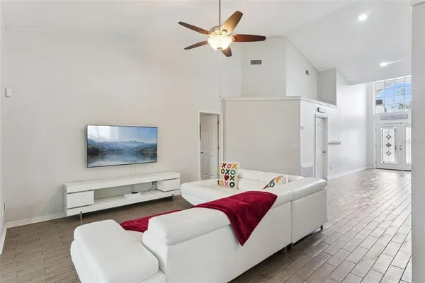 $470,000 | 406 Rockbridge Court, Apopka, FL 32712