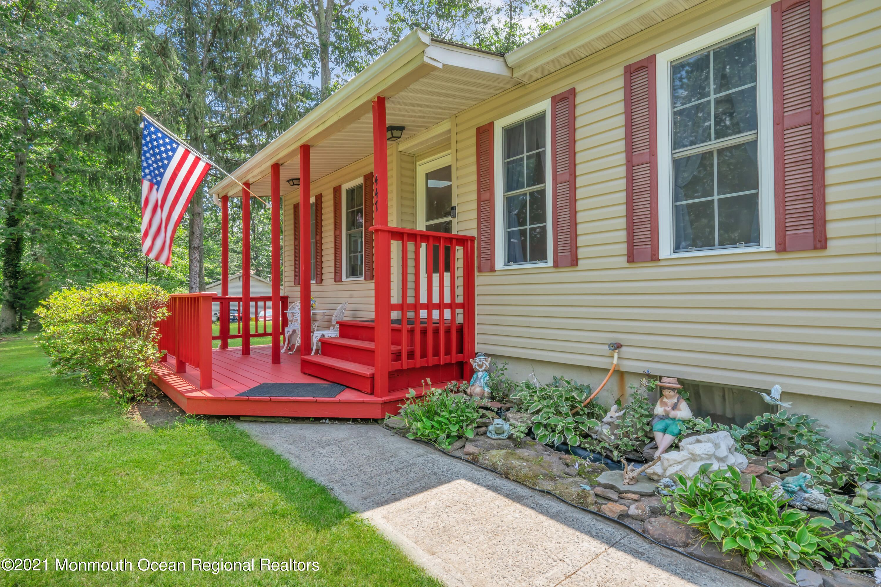 447 Leming Road Jackson, NJ 08527 - Photo 2 of 71 010_dsc07694_1