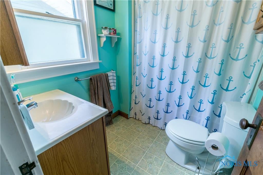 1940 Mansfield Road Toledo, OH 43613 - Photo 13 of 30 Gallery Image 13