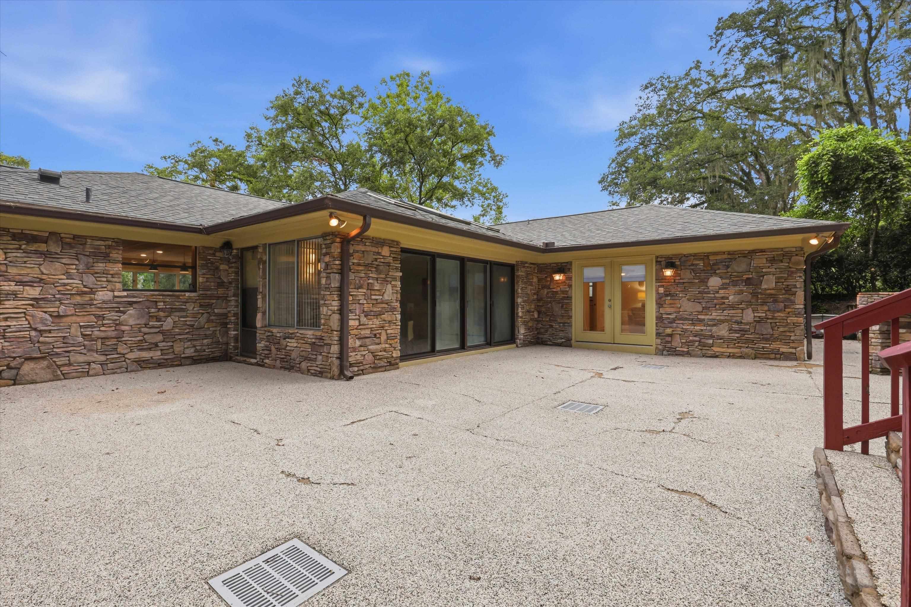 2220 Armistead Road Tallahassee, FL 32308 - Photo 44 of 48 Gallery Image 44